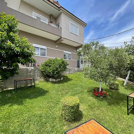 Ilvi Guesthouse Gjirokastër Eksteriør bilde